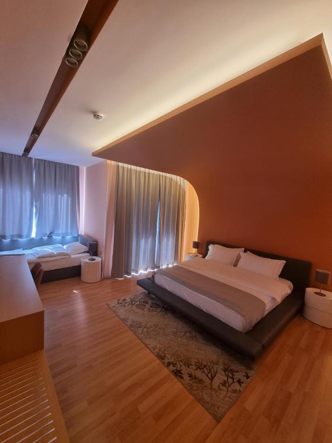 Elite Hotel โปกราเดซ ห้อง รูปภาพ