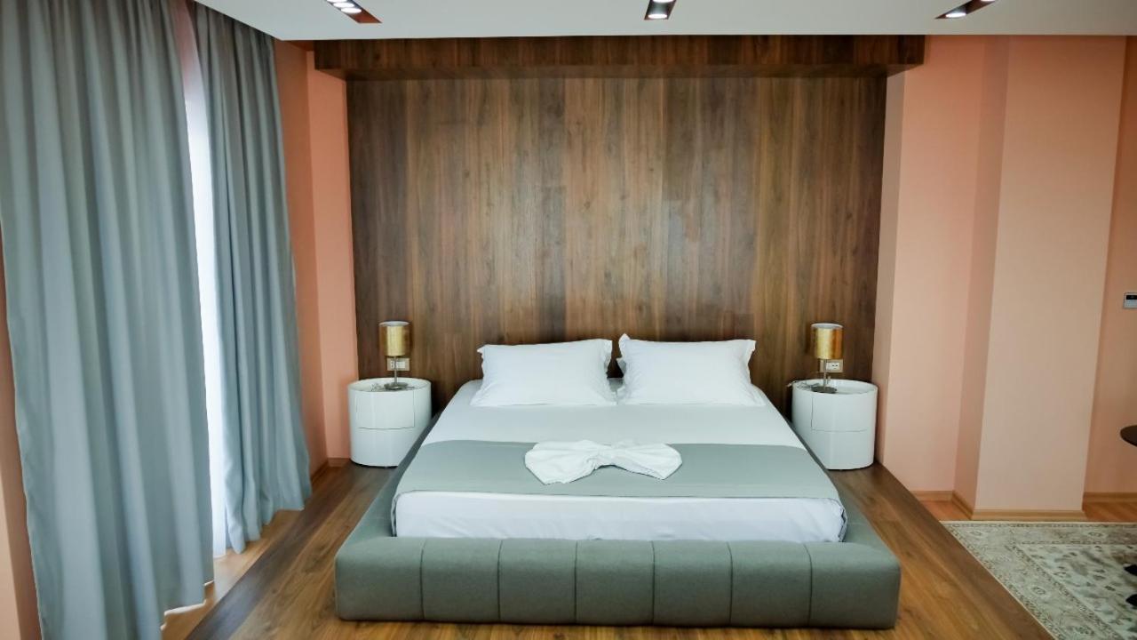 Elite Hotel โปกราเดซ ห้อง รูปภาพ