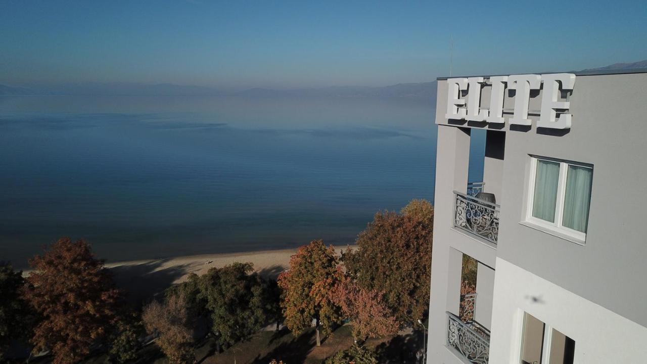 Elite Hotel โปกราเดซ ภายนอก รูปภาพ