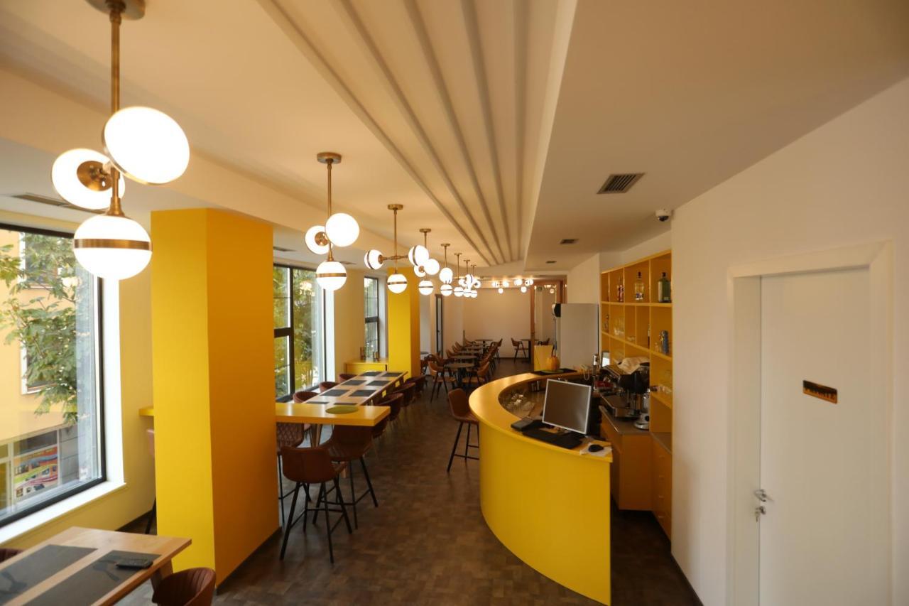 Elite Hotel โปกราเดซ ภายนอก รูปภาพ