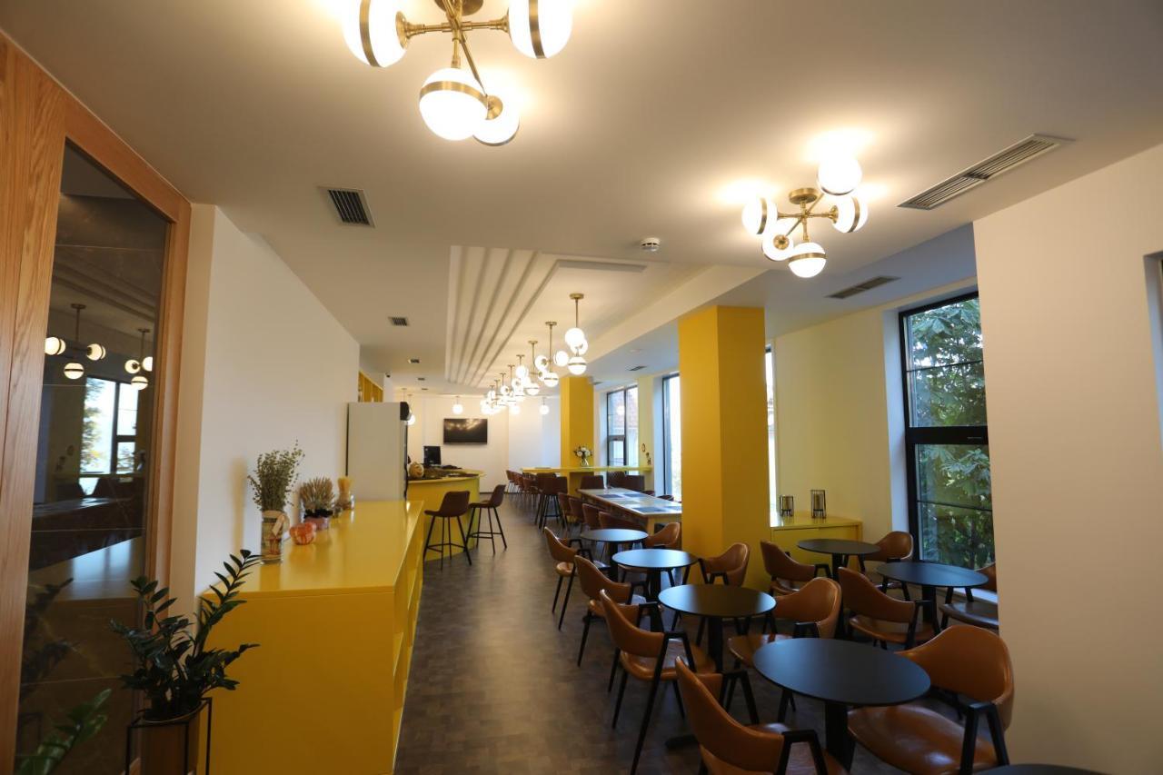 Elite Hotel โปกราเดซ ภายนอก รูปภาพ